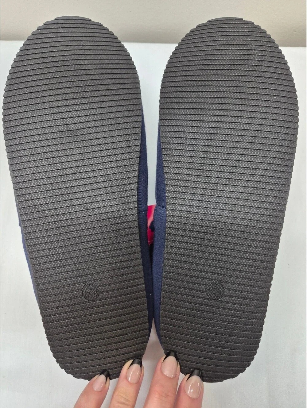 FOCO NFL Dallas Cowboys Men's Slippers with Adjustable Toggle, Size 9-10, B381